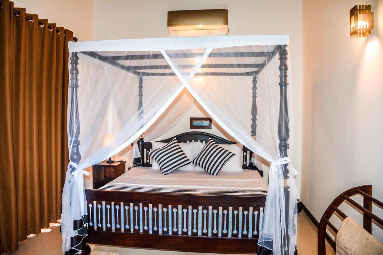 Janu Homestay Тангале Екстериор снимка
