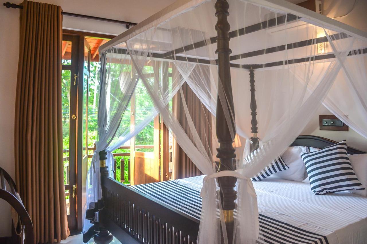 Janu Homestay Тангале Екстериор снимка