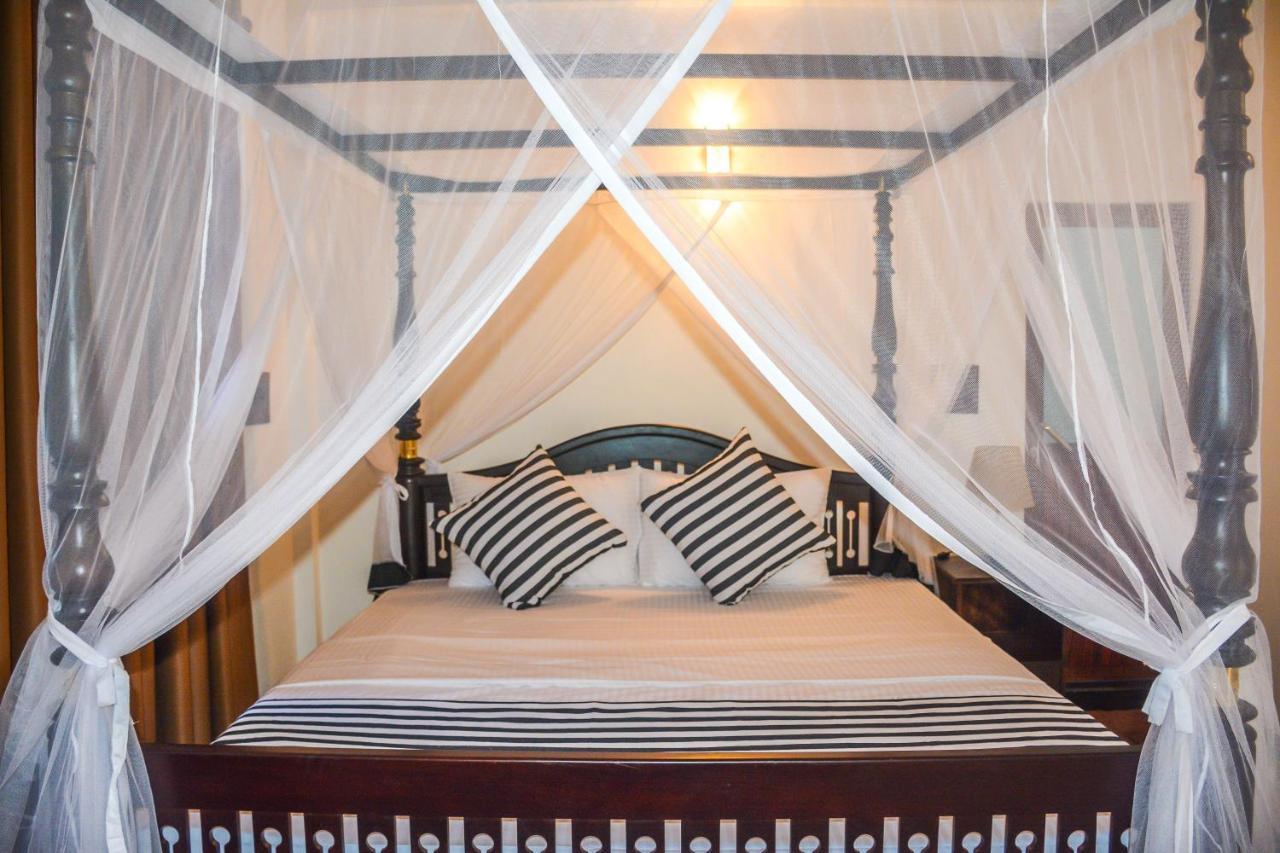 Janu Homestay Тангале Екстериор снимка