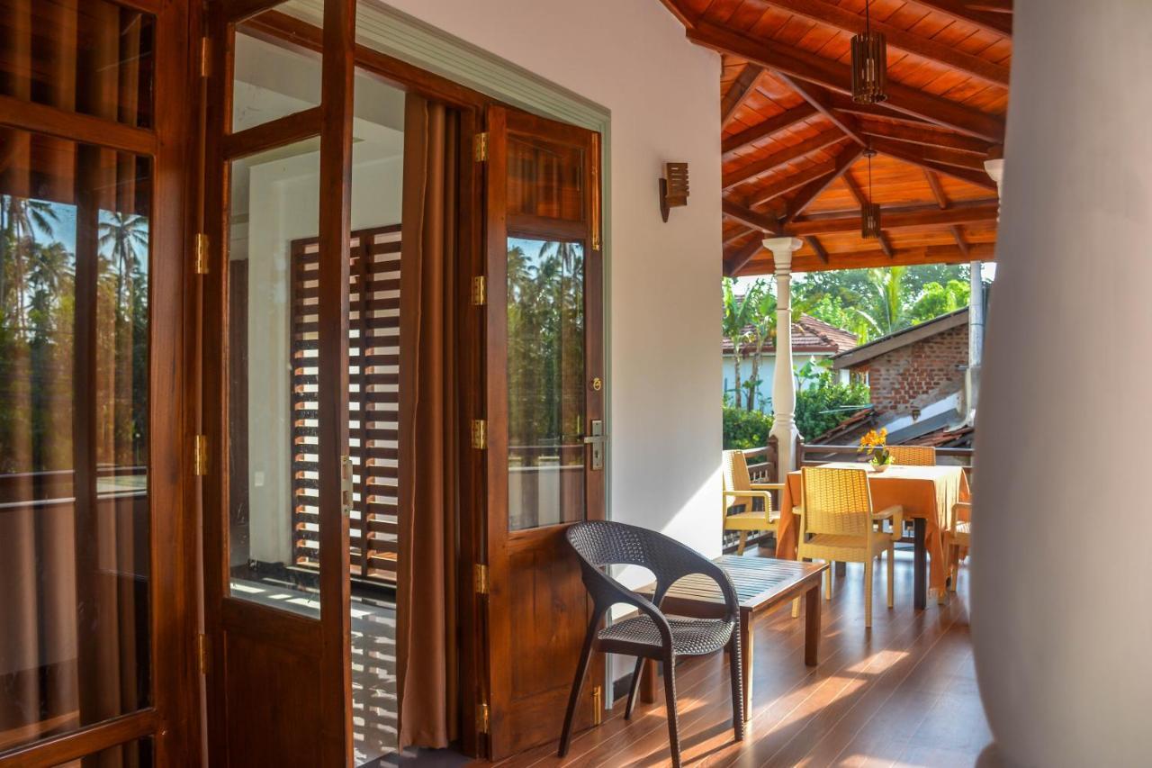 Janu Homestay Тангале Екстериор снимка