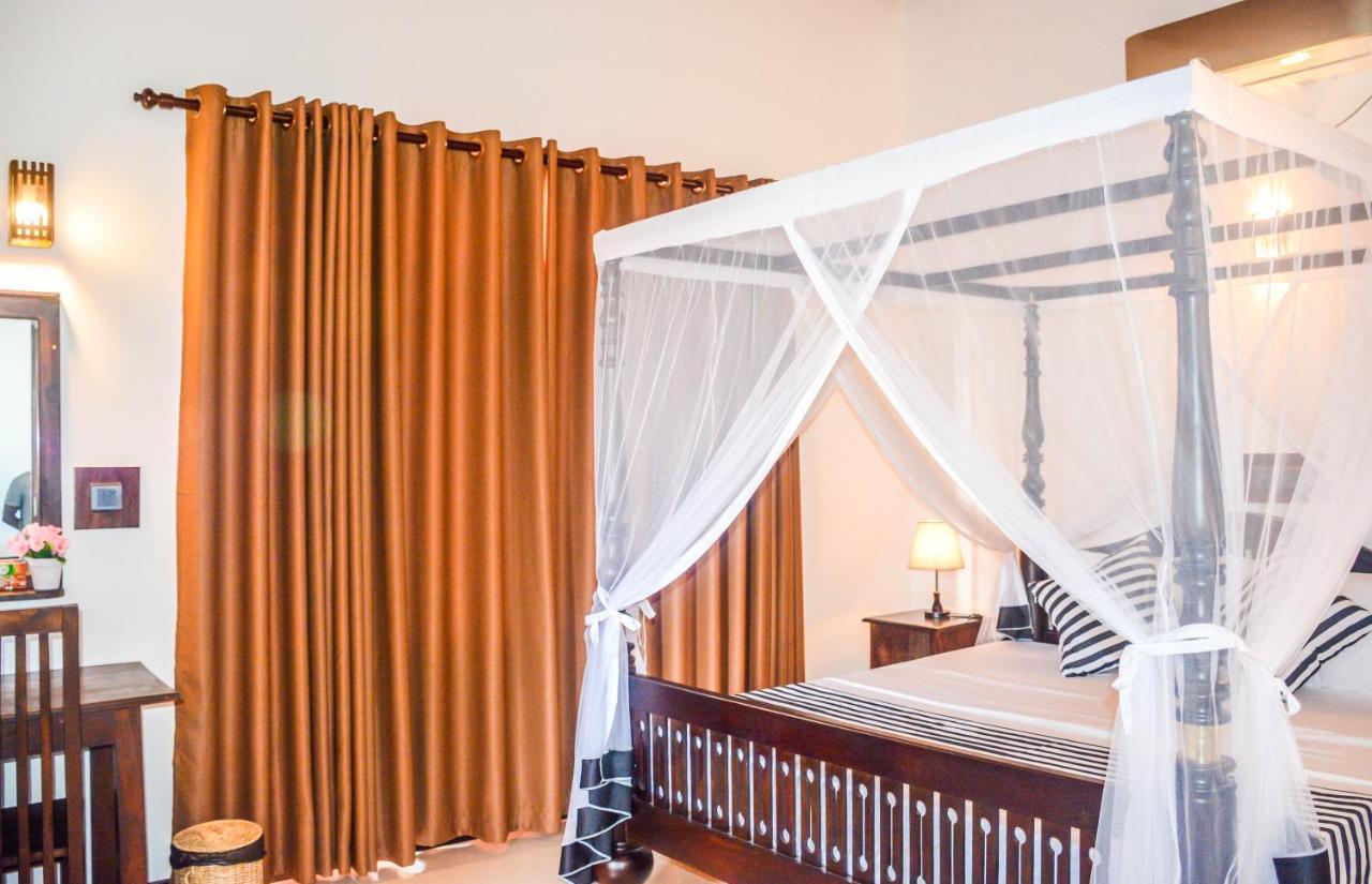 Janu Homestay Тангале Екстериор снимка