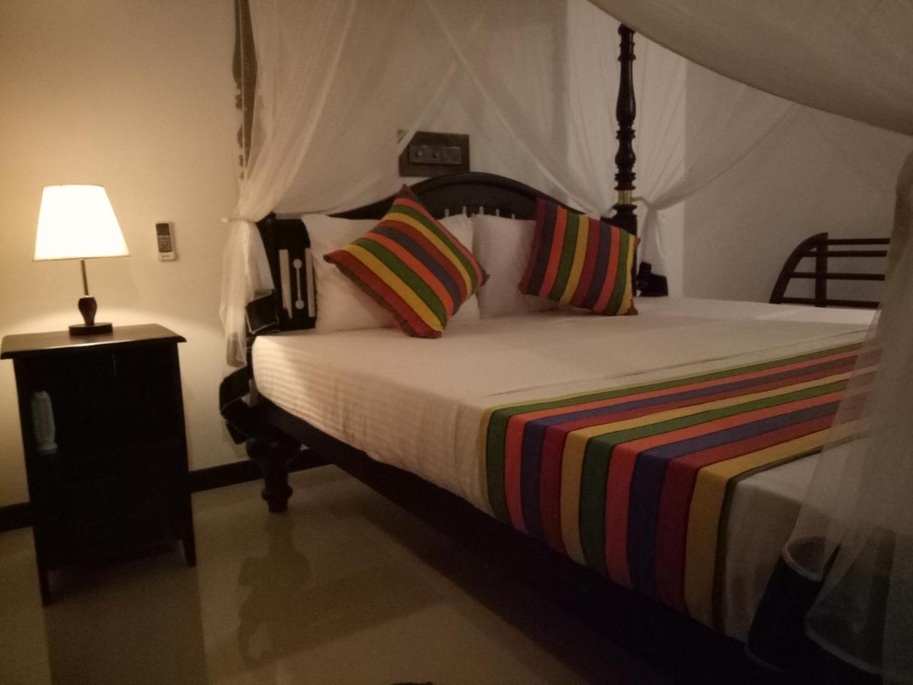 Janu Homestay Тангале Екстериор снимка