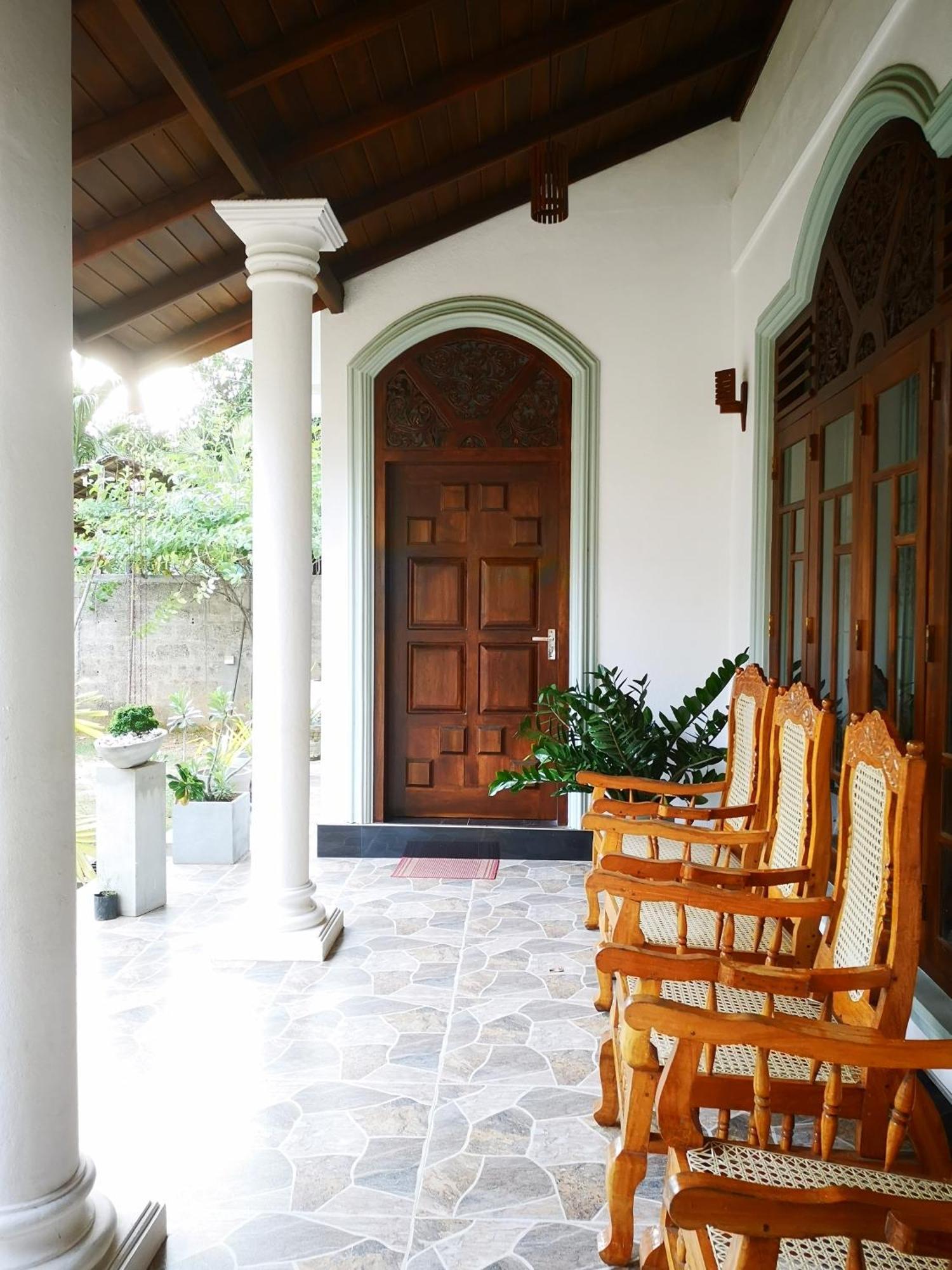 Janu Homestay Тангале Екстериор снимка